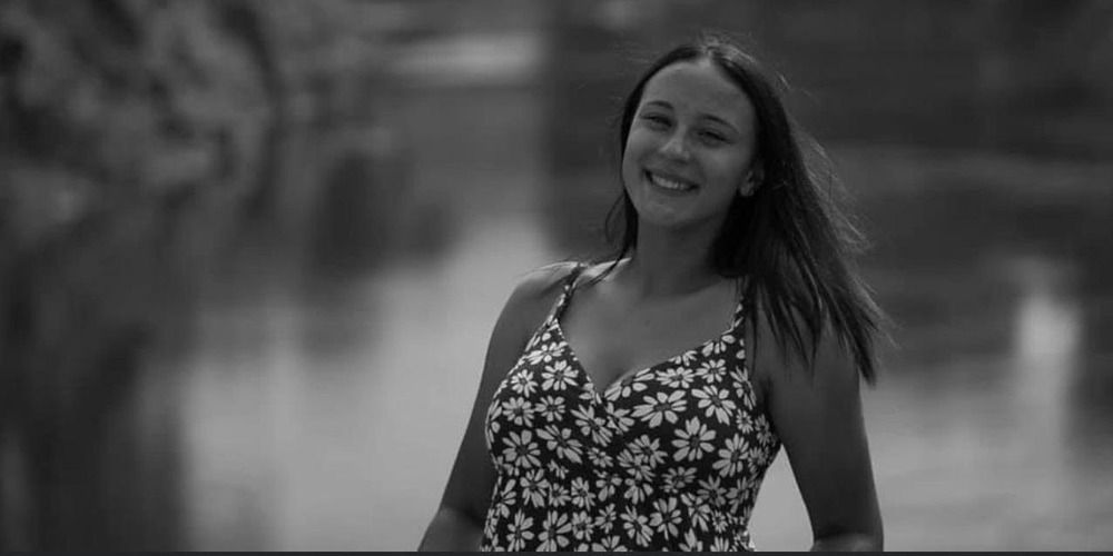 VP-TECH student Becka Brewer senior photo