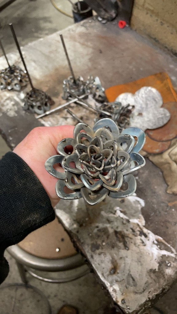 Metal flowers made by Welding class