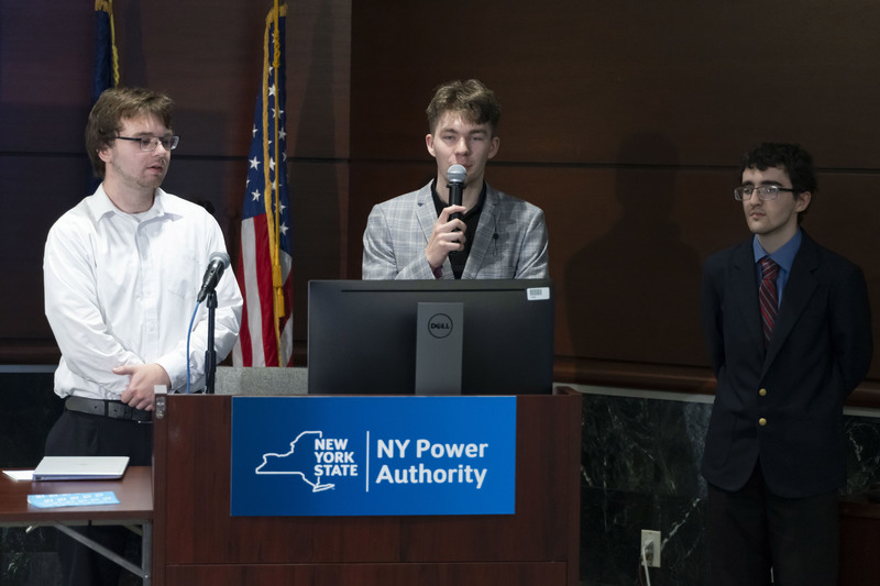 VP-TECH students present at New York Power Authority event from their internship